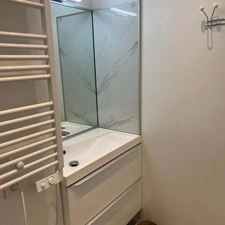 Apartment Oparadi 